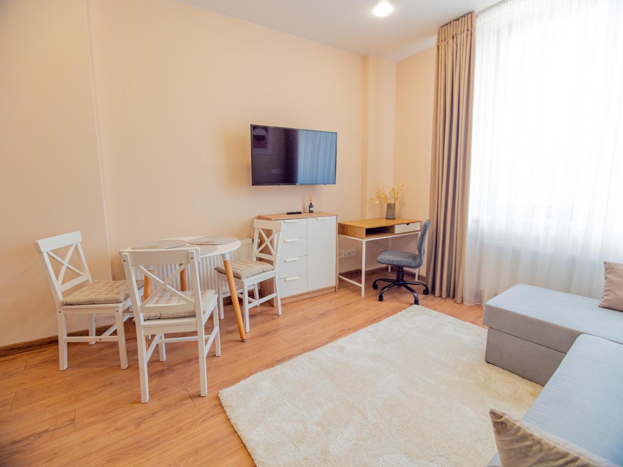 Smart House Apartment