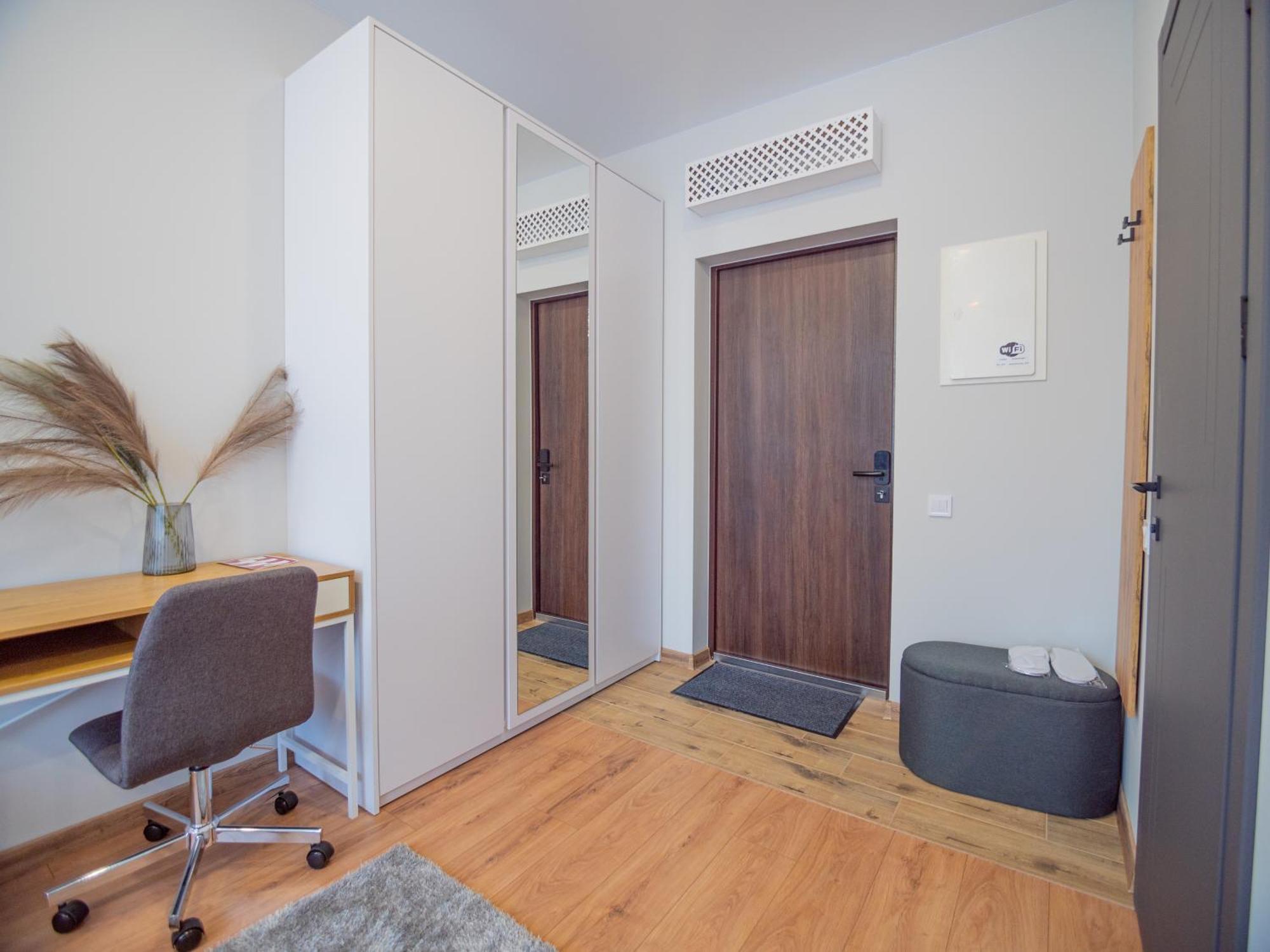 Smart House Apartment *