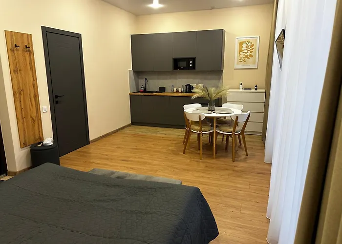 Smart House Apartments